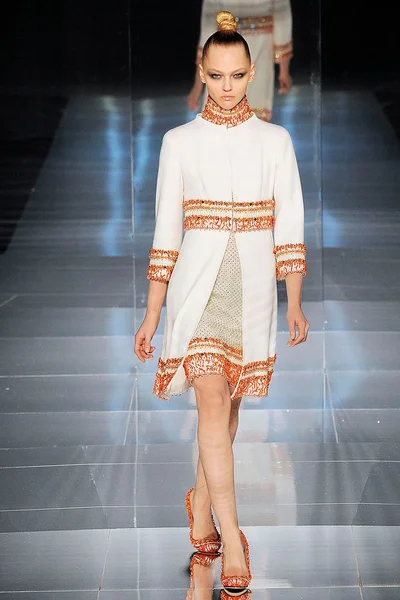 Look 20